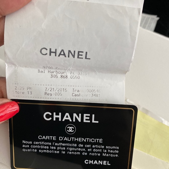 ❌SOLD❌Calfskin Quilted Medium Boy - Picture 9 of 9